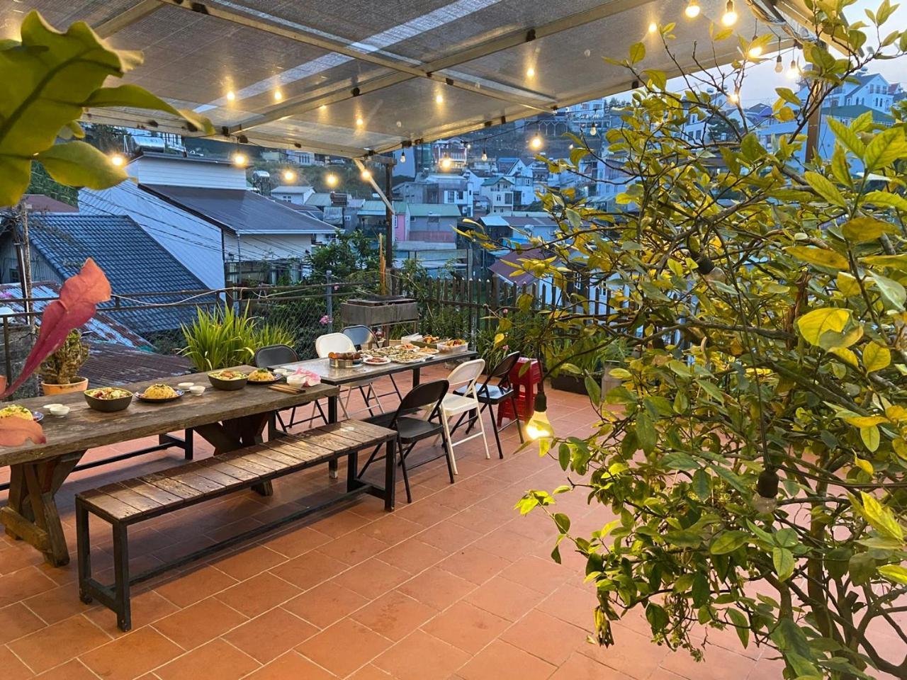 La Nha Homestay Da Lat Eksteriør billede